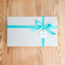 画像をギャラリービューアに読み込む, いちごスコーン プレーンスコーン アールグレイスコーン と ディンブラ キャンディ ティーバッグ5個入 の ギフト ボックス セット